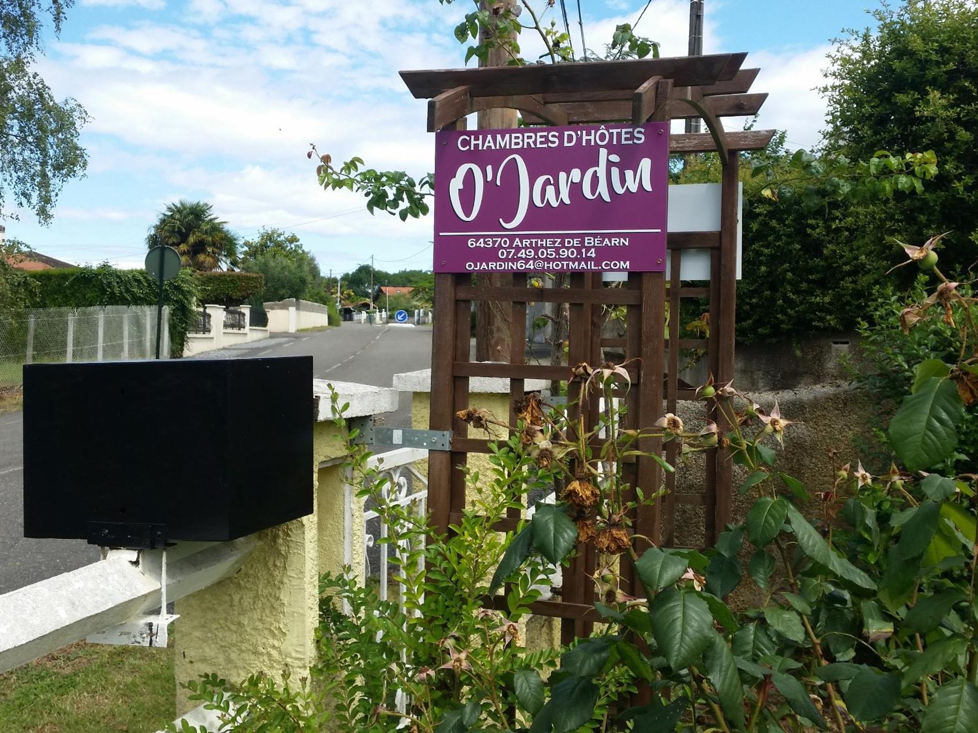 O'Jardin Acomodação com café da manhã Arthez-de-Bearn Exterior foto
